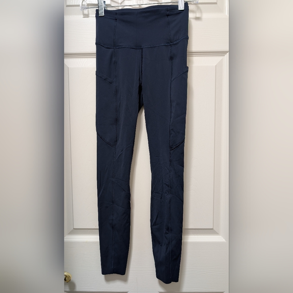 Lululemon Fast & Free 7/8 Tight II *Non-Reflective Nulux 25" True Navy Size 2